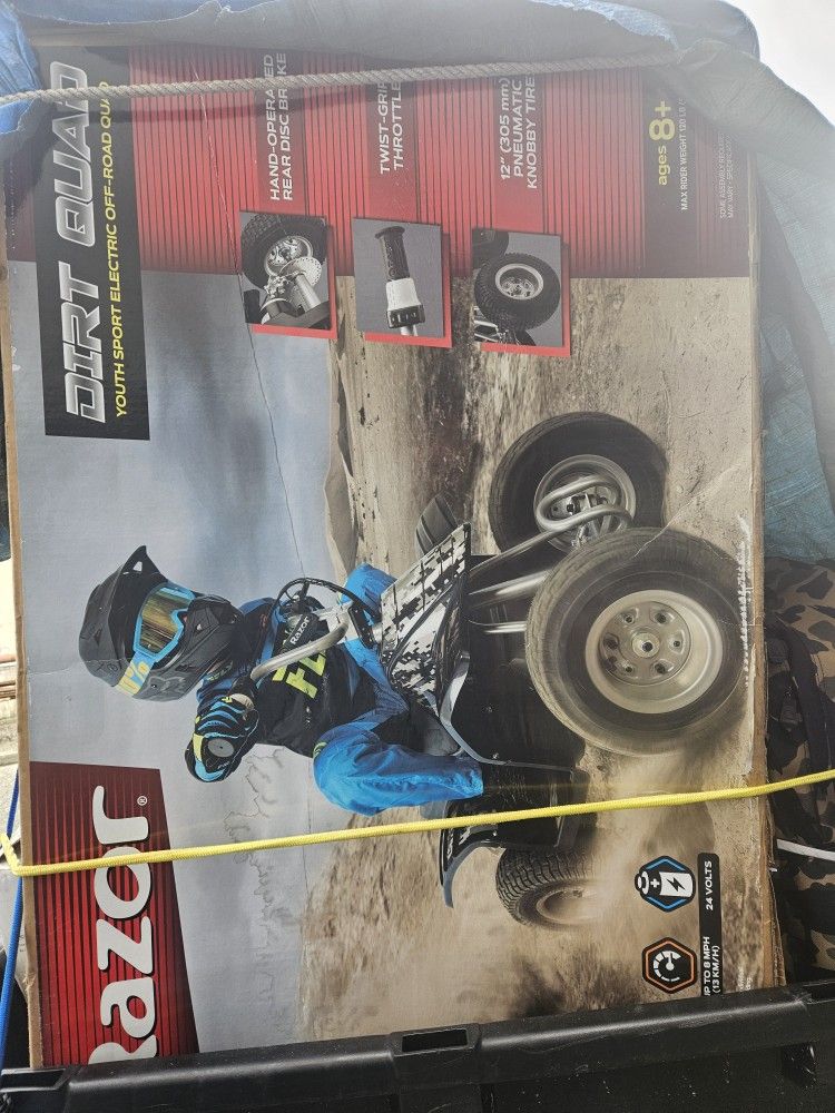 Razor Off Road Dirt Quad 24v