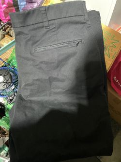 Haggar men’s black slacks with back pocket 1 zip 