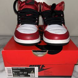Jordan 1 size 1y