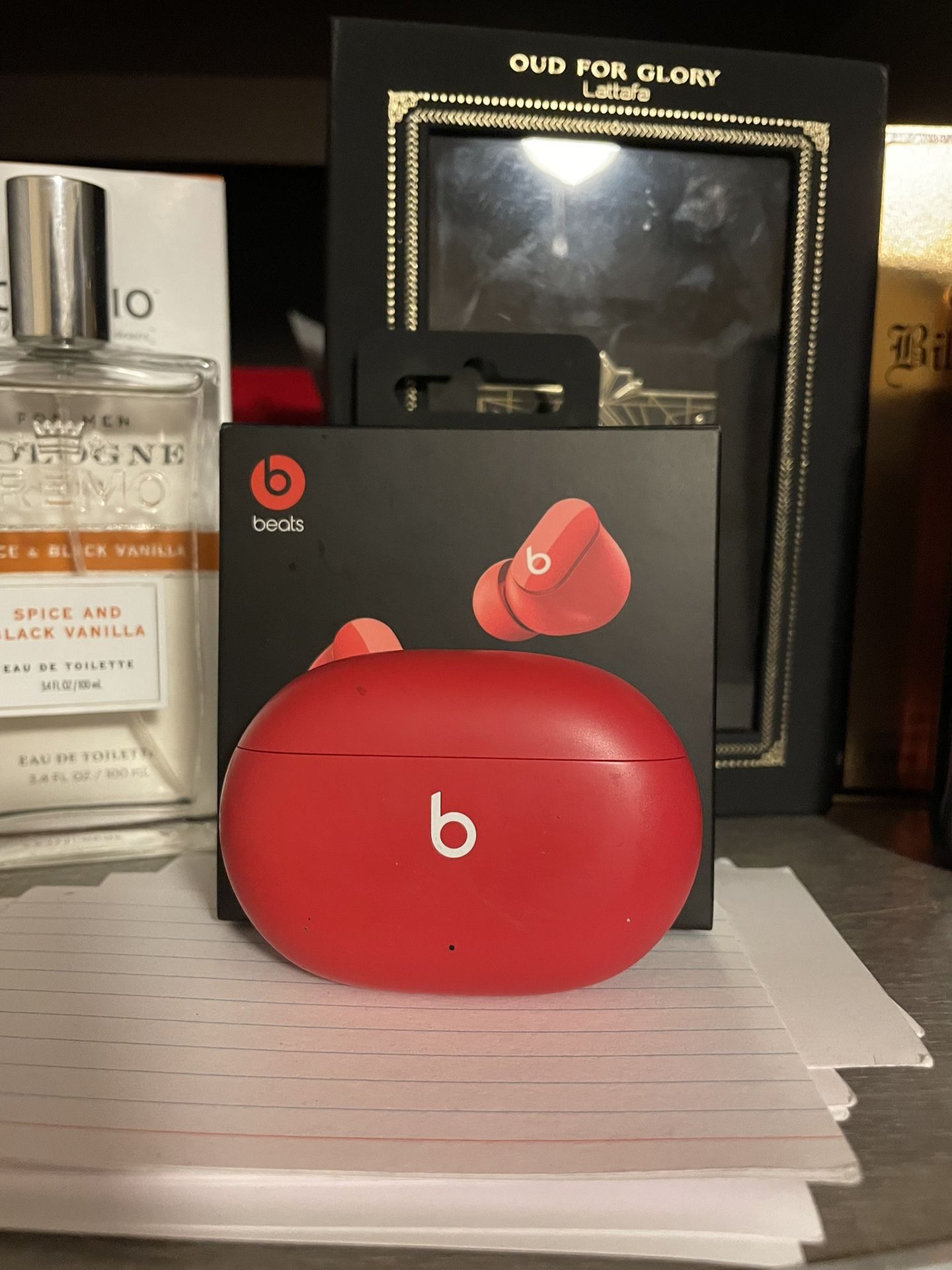 Beats Studio buds (red)