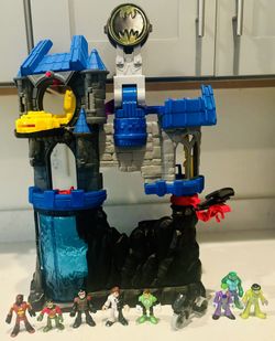 Fisher-Price Imaginext Wayne Manor Batcave Playset 15 Piece Lot
