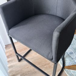 Bar stool 