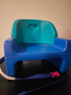 Booster seat for the table