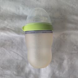 Comotomo Baby Bottle