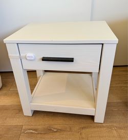 x2 Grainwood Furniture Loft Nightstand in Brushed White