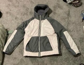 Nike Therma fit legacy Hooded Puffer Jacket Gray and White