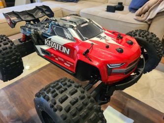 RC Car / Truck Arrma Kraton 4s v2.5 4WD Brushless