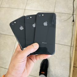 iPhone 8 Unlocked 