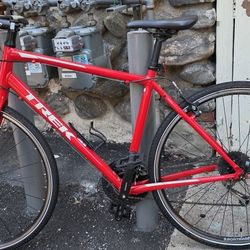 Trek FX3 Bike (Hybrid Bike)