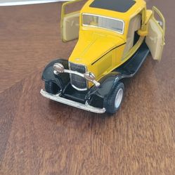New KINSMART 1932 Ford 3-window coupe Diecast.model Toy Car.QINGYUAN 06200349.color-yellow.
