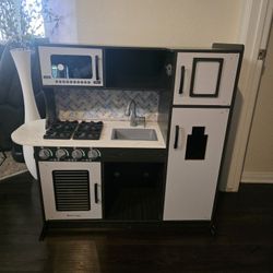 Kids kitchen