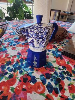 Dolce & Gabbana moka pot - Bialetti