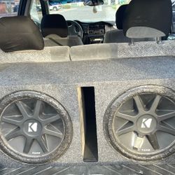 15in Kicker Subwoofers 