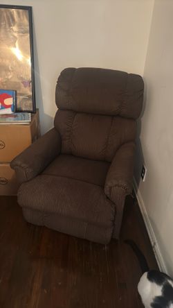 Electric recliner chair