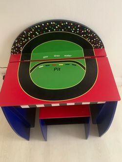 Kids Wooden Race Track Play Table