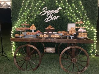 Grass wall , sweet bar sing, Wagon