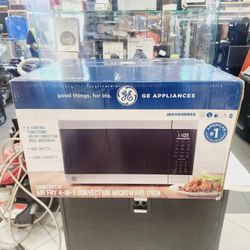 GE 1.0 Cu.ft. Capacity Countertop Convection Microwave Oven With Air Fry Brand New 