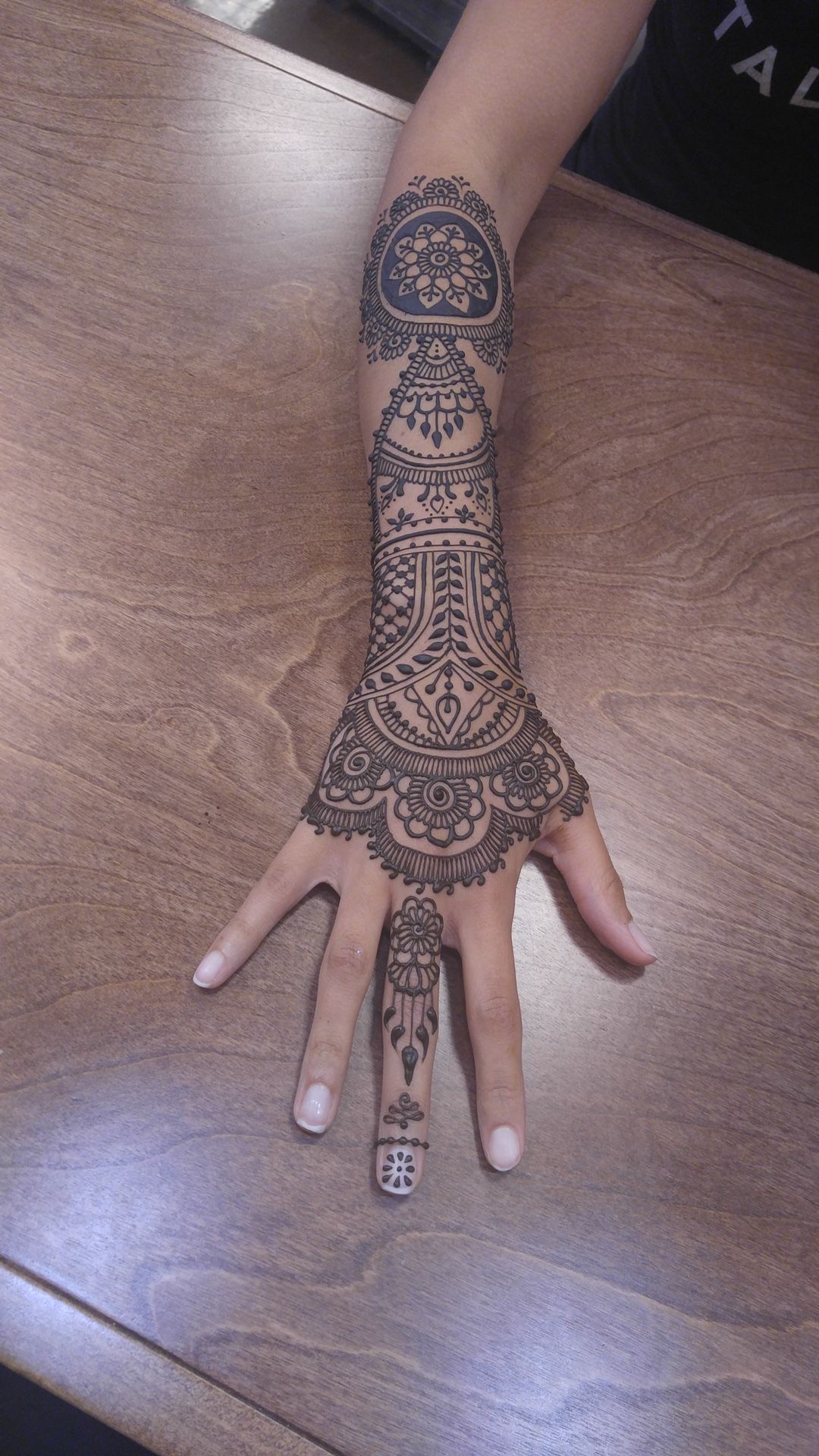 Henna body Art/ temporary tattoo, Mehndi and Bridal, Belly Blessings