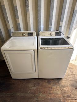 Washer and dryer set