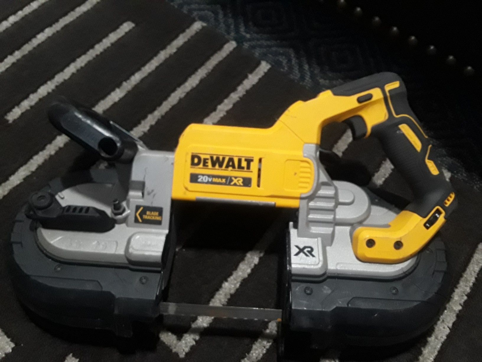 Dewalt 20V cordless Band saw