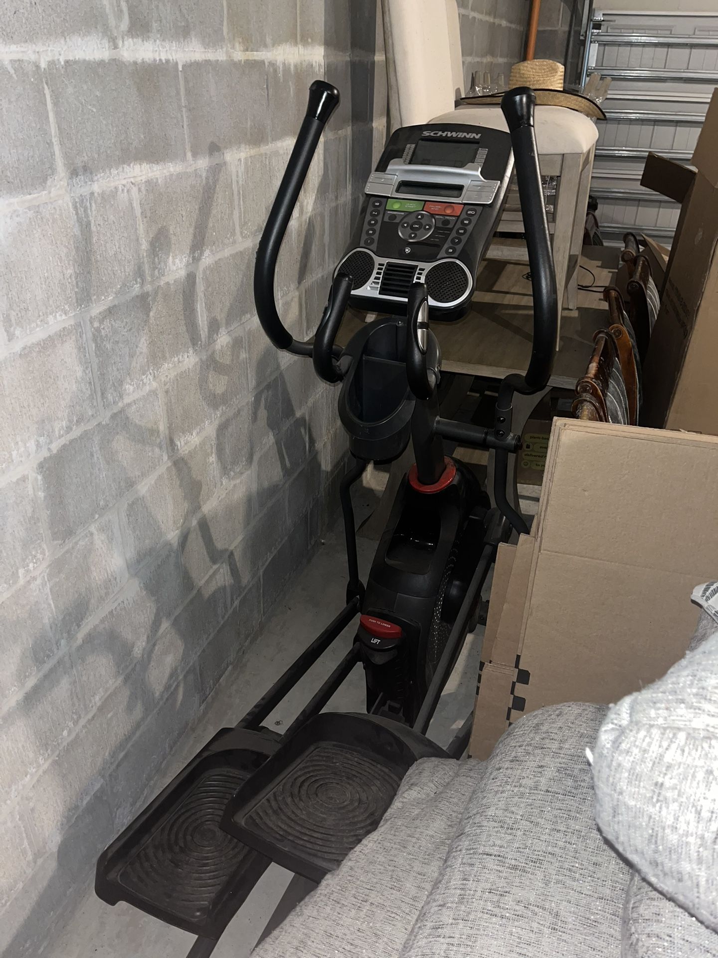 Schwinn Journey 4.0 Elliptical