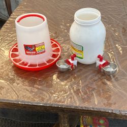 RentACoop DIY Auto-Fill Metal Cup Waterer Kit AND FEEDER FROM AMERICAN CHICKEN 6LBS