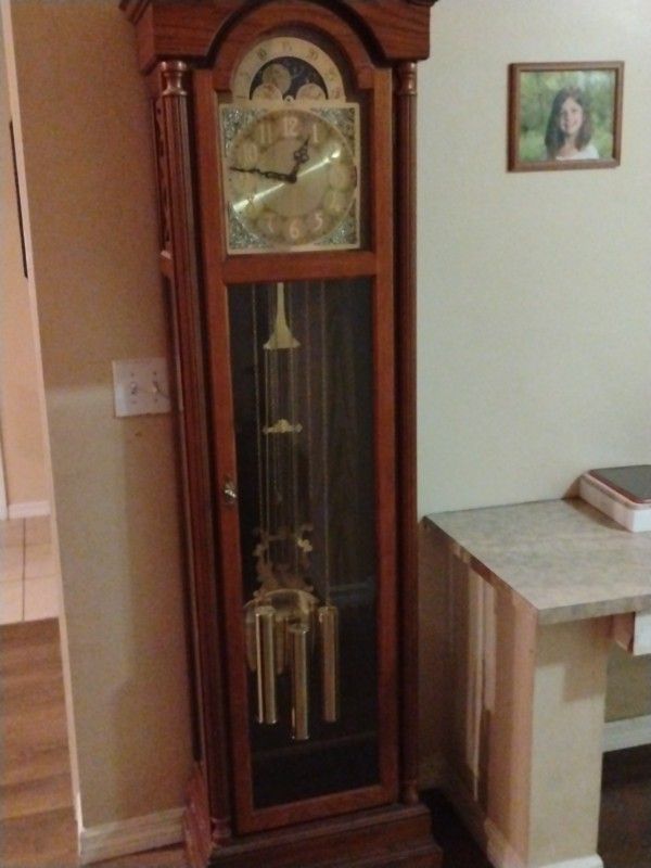 Grandfather Clock 