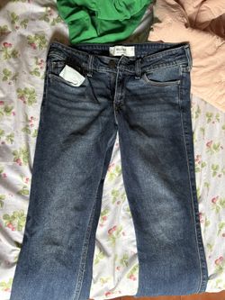 LADIES/GIRLS DENIM/MEZCLILLA HOLLISTER JEANS