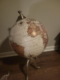 Passport to India Home Collection Standing Globe