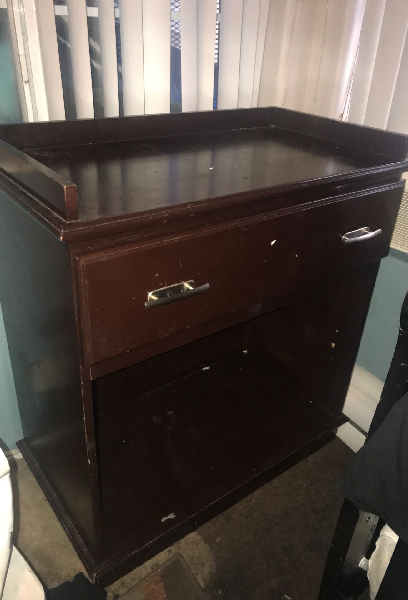 Baby changing table