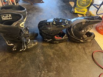 Dirt bike gear