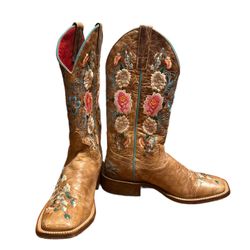 MACIE BEAN WOMEN’S ROSE GARDEN COWGIRL BOOTS
