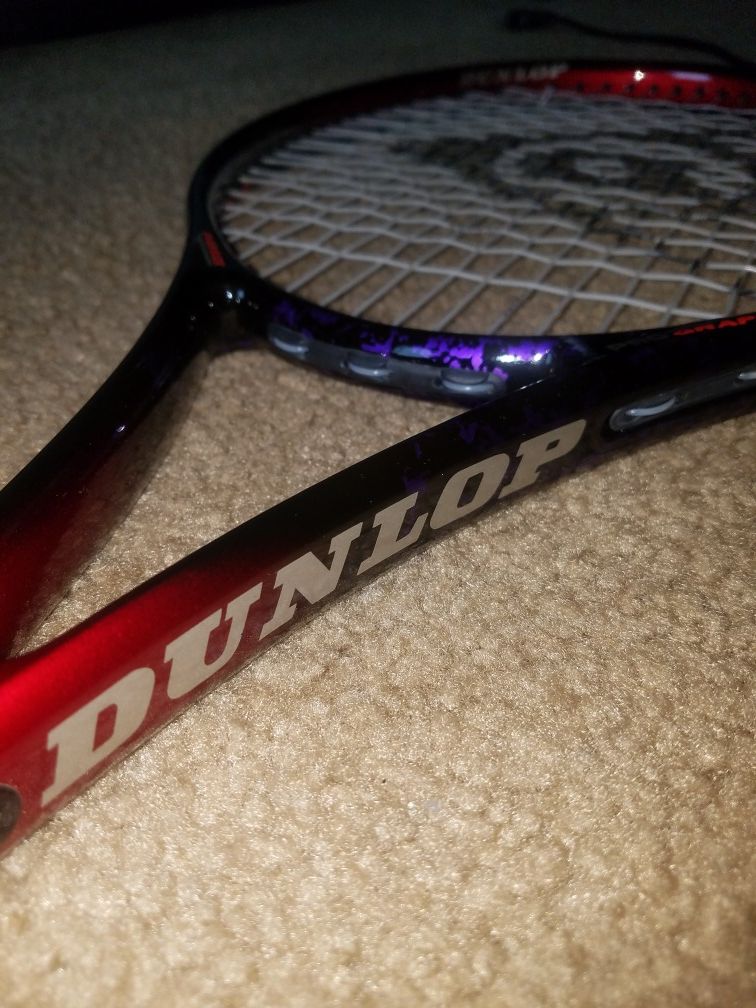 DUNLOP Tennis Racket (Widebody Graphite Plus)