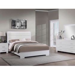 4- Pc Bedroom set Dresser,Mirror  Nightstand (1) Queen size bed frame  Not including Mattress and Box Sp