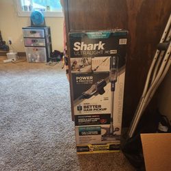 Shark Corded Pet Pro