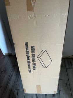 Queen size 8” memory foam mattress