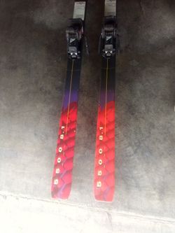 k2 5500 8.1 triaxial skis for sale K2 Triaxial Vintage 5500 8.1Downhill Skis for Sale in Visalia, CA
