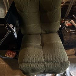 Green Reclining Chairs