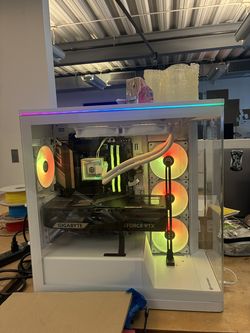 RTX 5090 White Gaming + Workstation PC — Ultra 9 285K / 64GB DDR5 / 4TB 990 Pro (Purchased Oct 2025)
