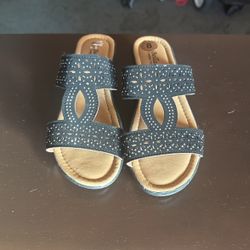 Women’s Shoes