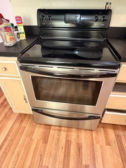 Electric stove ONLY  $150 or OBO