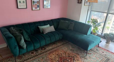Haackenson Dark Green Velvet Wide Sectional Sofa Right Facing Chaise