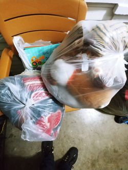 Free !Bags Of Clothes !