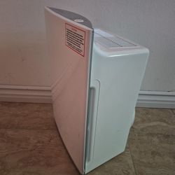 Intellipure Air Purifier. Bright New.