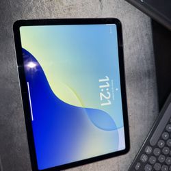 M2 iPad Air 11” 256GB