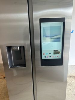Samsung Stainless Refrigerator with Built in Touch Screw