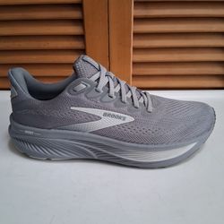 Brooks Ghost 17 Men's Running Shoe * Size: 8