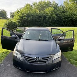 2009 Toyota Camry $4500