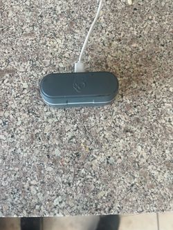 Bluetooth earbuds