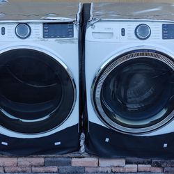 GE (GAS) Smart Washer and Dryer/ Lavadora y secadora Inteligentes (GAS) GE 